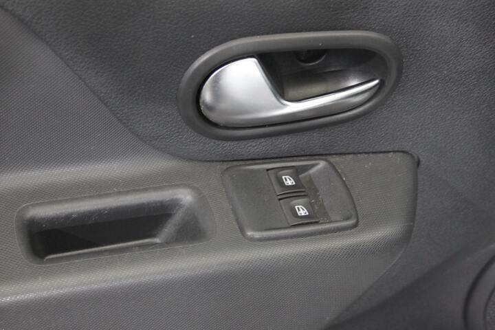 Inside Sandero Diesel  BLANCO