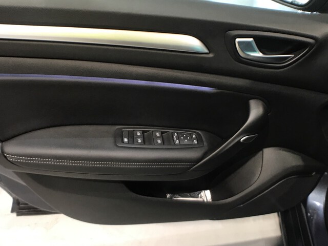 Inside Mégane Sport Tourer  Gris Titanium