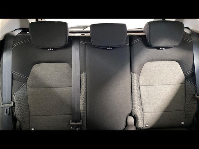 RENAULT Captur 00335648_VO38013550