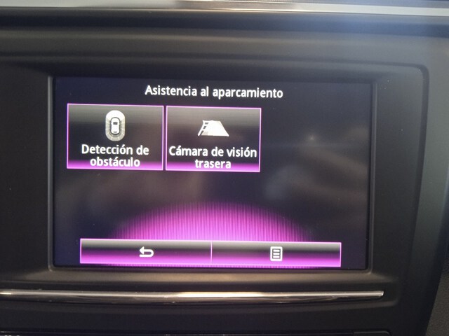 Inside Kadjar Diesel  Blanco Glaciar