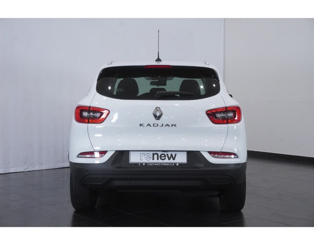 Outside Kadjar Diesel  Blanco Glaciar