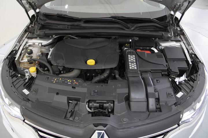 Inside Talisman Sport Tourer Diesel  Gris Platino