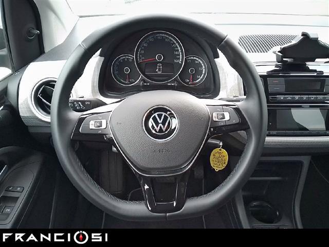 VOLKSWAGEN up  5p 2017 00023652_VO38013018