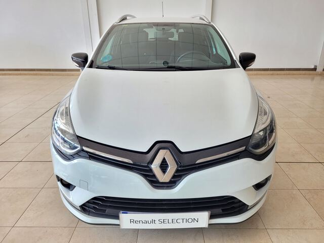 Inside Clio Sport Tourer Diesel  BLANC GLACIER