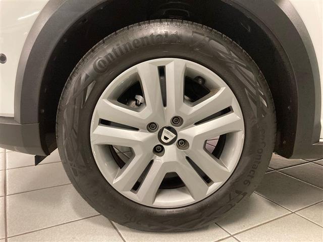 DACIA Sandero Stepway III 2021 00014732_VO38013022