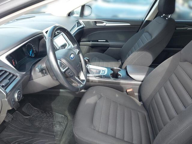 Außenausstattung Mondeo SILBERMETALLIC       silber