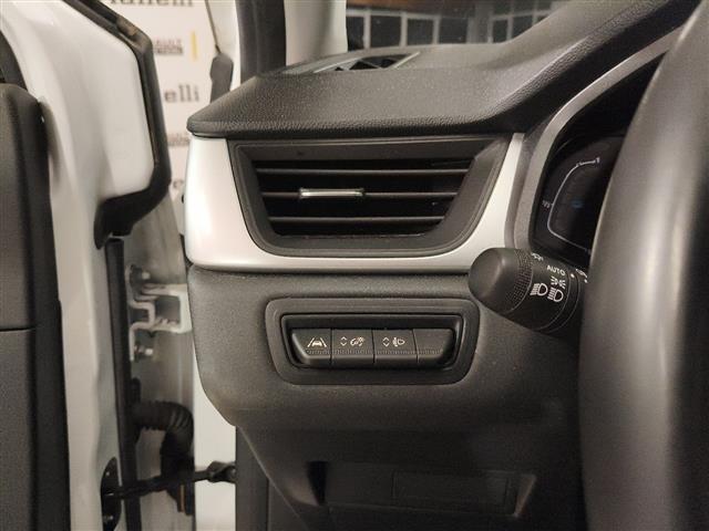 RENAULT Captur 00014130_VO38013022