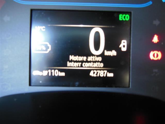 DACIA Spring 00972635_VO38023732