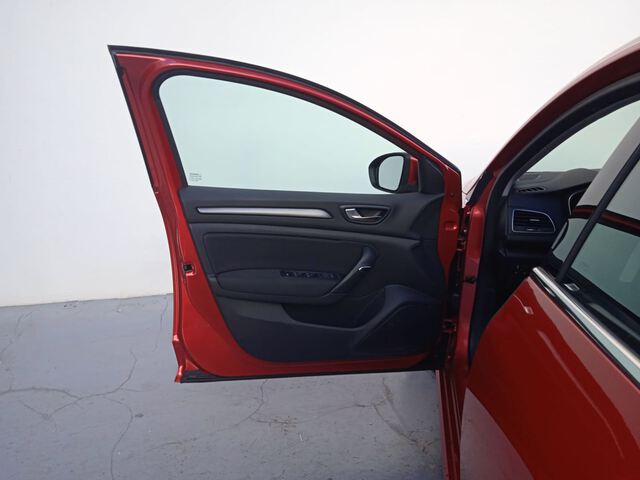 Inside Mégane Híbrido Enchúfable  Rojo Deseo