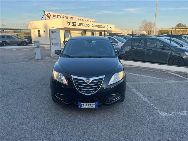LANCIA Ypsilon 02640693_VO38043366