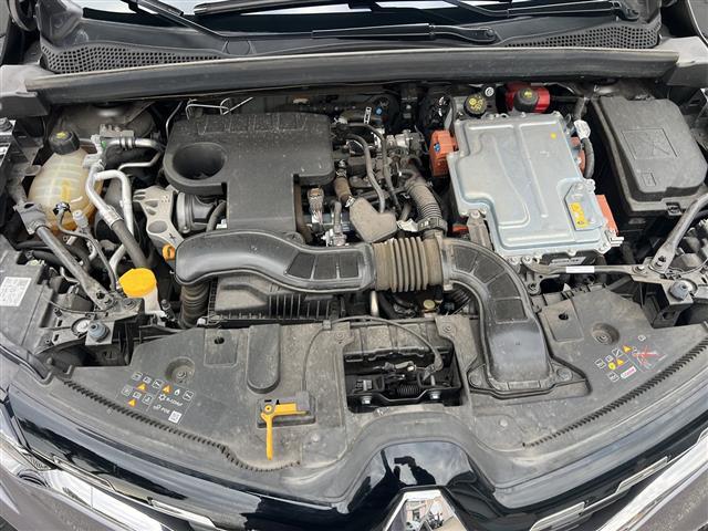 RENAULT Captur 05258210_VO38013034