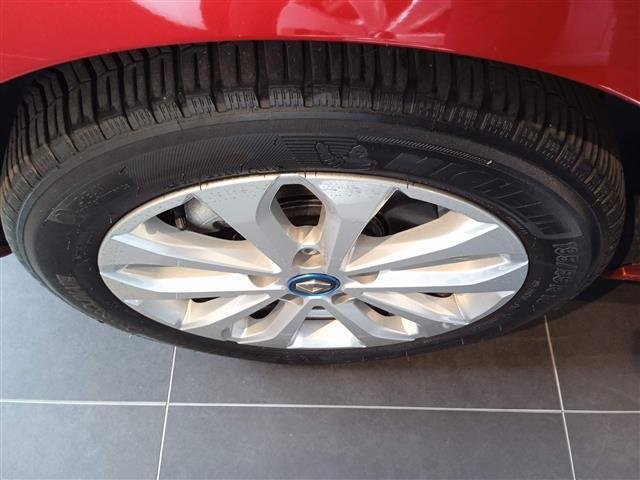 RENAULT ZOE 00014623_VO38043670