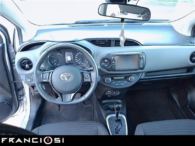 TOYOTA Yaris 00025854_VO38013018