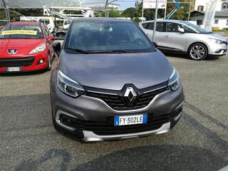 RENAULT Captur I 2017 00063762_VO38013404