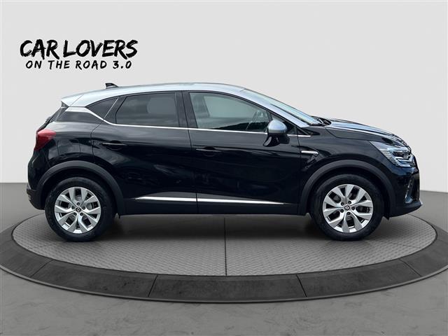 RENAULT Captur 05258132_VO38013034