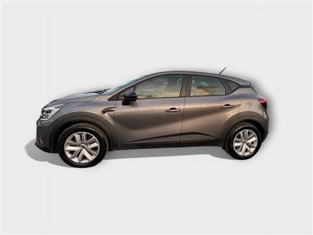 RENAULT Captur 06195002_VO38013080