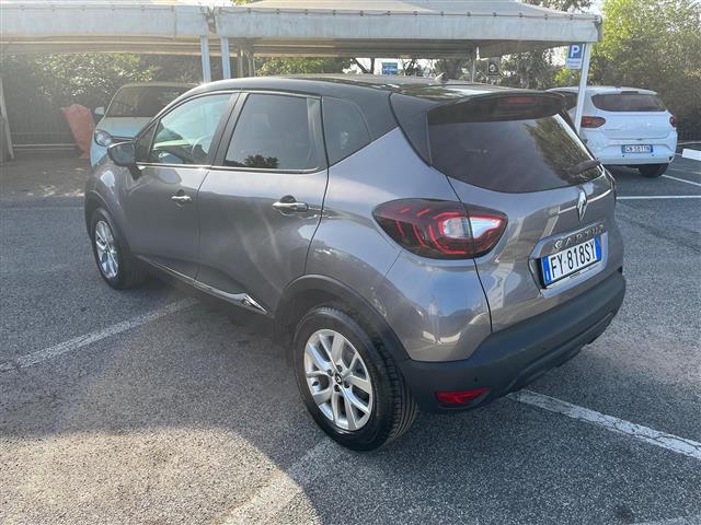 RENAULT Captur I 2017 02641655_VO38043366
