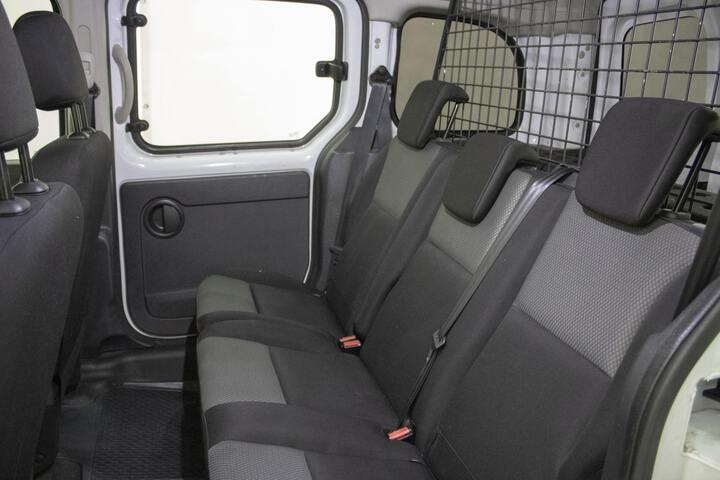 Inside Kangoo Combi Diesel  Blanco Mineral