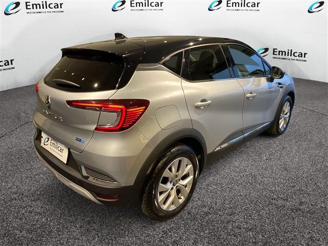 RENAULT Captur 01213302_VO38013129
