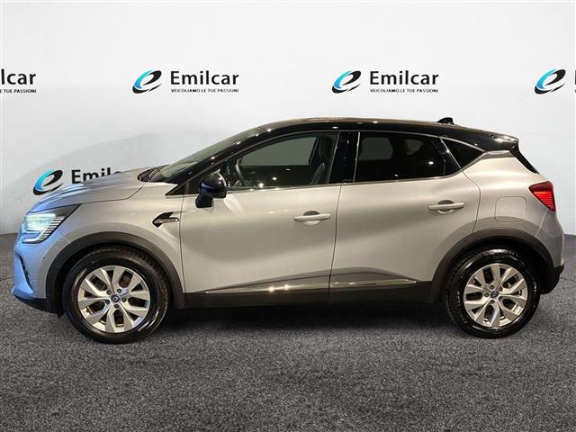 RENAULT Captur 01213302_VO38013129