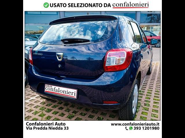 DACIA Sandero 00009565_VO38013165