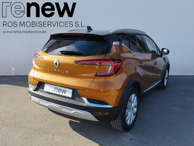 Outside Captur  NARANJA