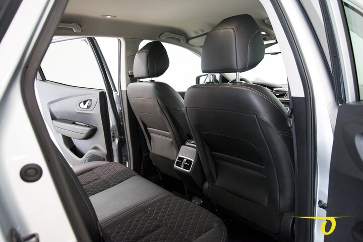 Inside Kadjar  GRIS