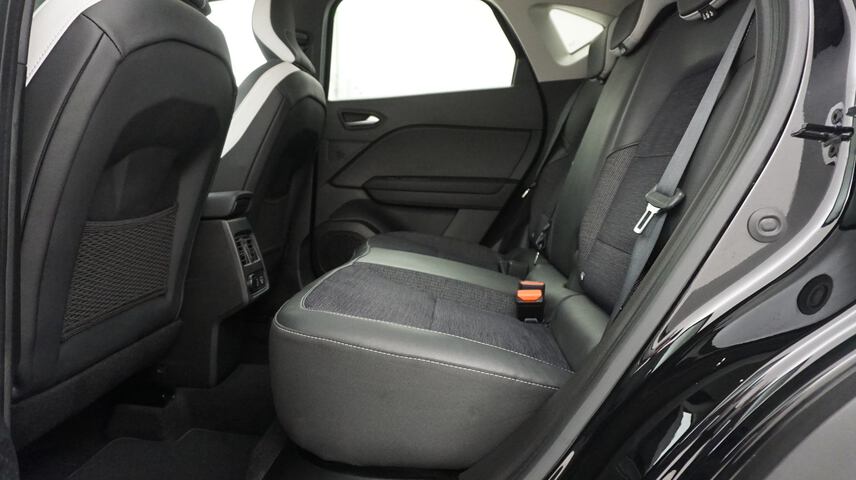 Inside Captur  Negro
