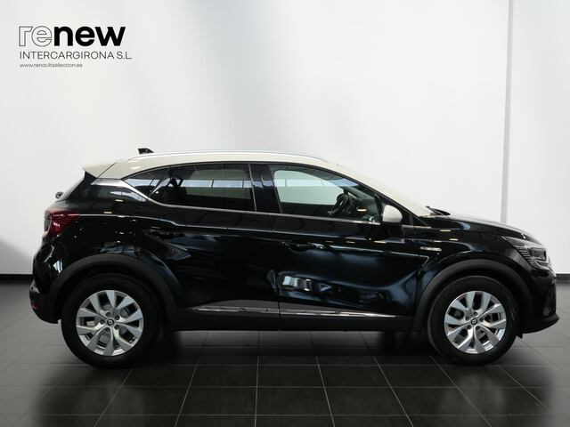 Outside Captur  NEGRO