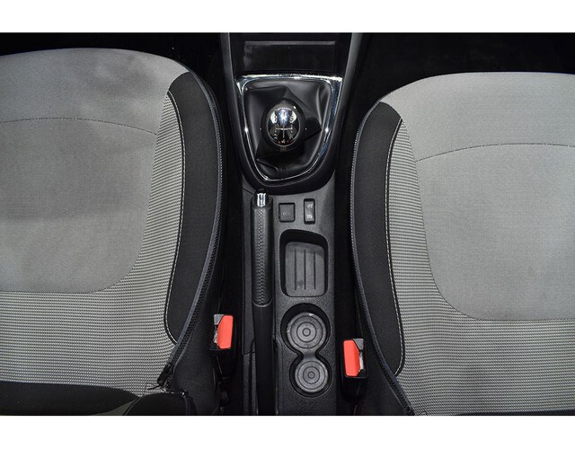 Inside Captur Diesel  Crema