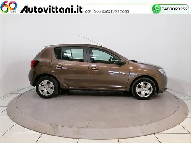 DACIA Sandero 00954401_VO38023207