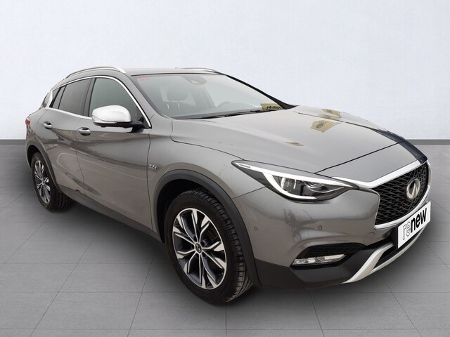 Inside QX30 Diesel  Graphite Shadow