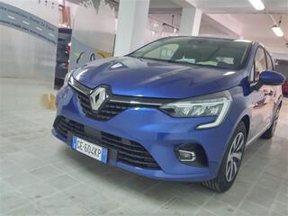 RENAULT Clio V 2019 00006117_VO38033579