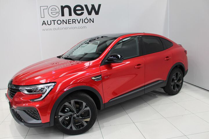 Arkana Híbrido  Rojo Deseo