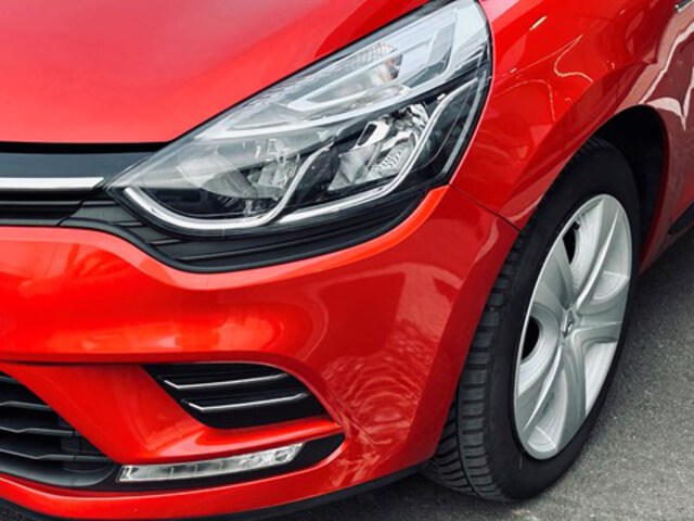 Exterieur Clio Grandtour  rood