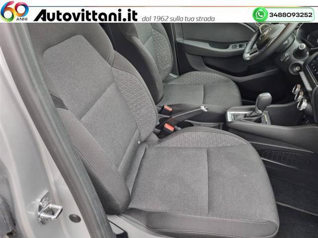 RENAULT Clio V 2019 00957434_VO38023207