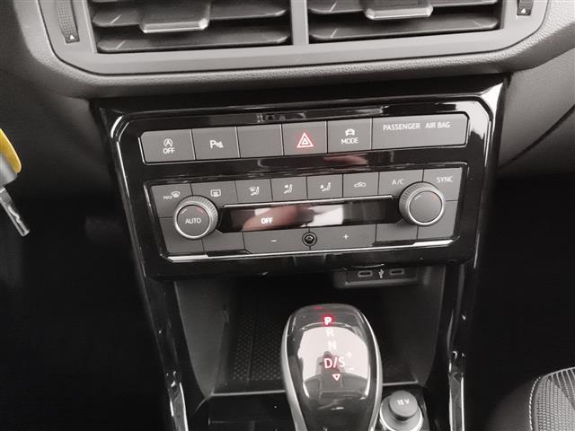 VOLKSWAGEN T Cross 2019 00189435_VO38023507