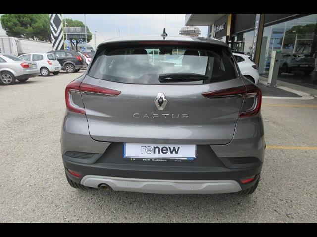 RENAULT Captur II 2024 00334855_VO38013550