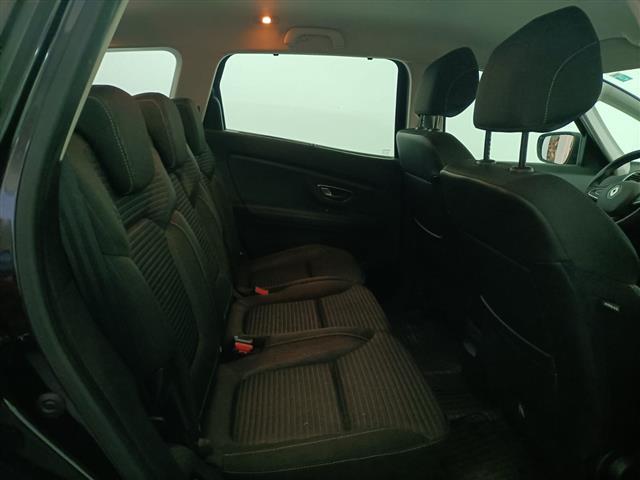 RENAULT Scenic 00006492_VO38033579