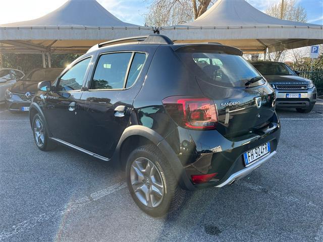 DACIA Sandero  Stepway 02641006_VO38043366