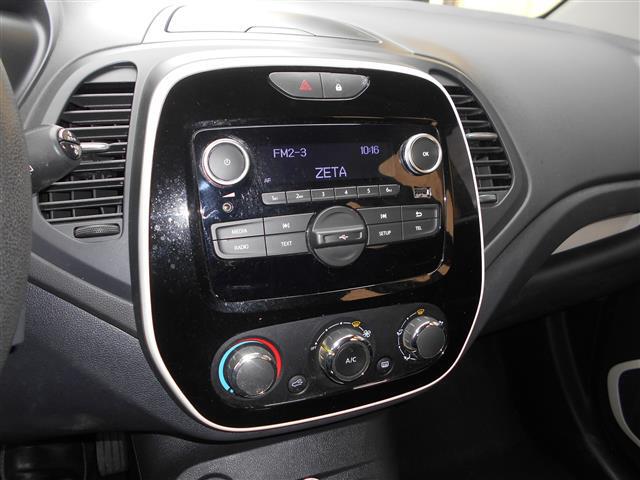 RENAULT Captur I 2017 01282080_VO38043211