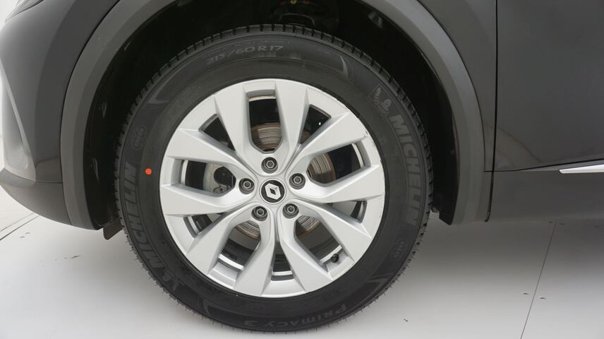 Outside Captur  Negro