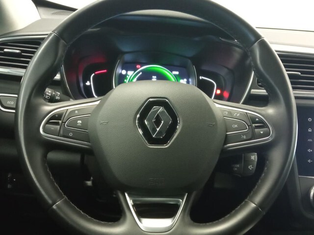 Inside Kadjar  GRIS