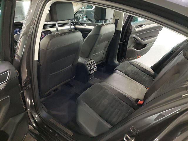 Inside Passat Variant Híbrido  Gris