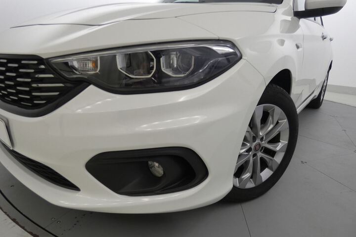 Inside Tipo SW Diesel  Blanco