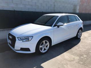 AUDI A3 01003323_VO38013322