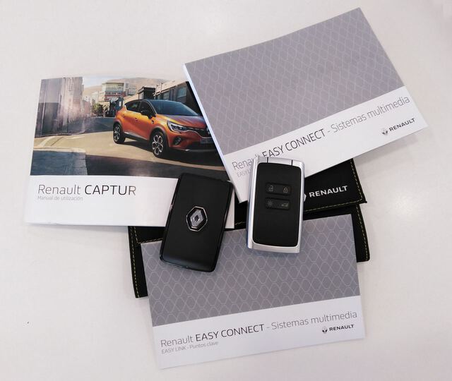 Inside Captur  Azul