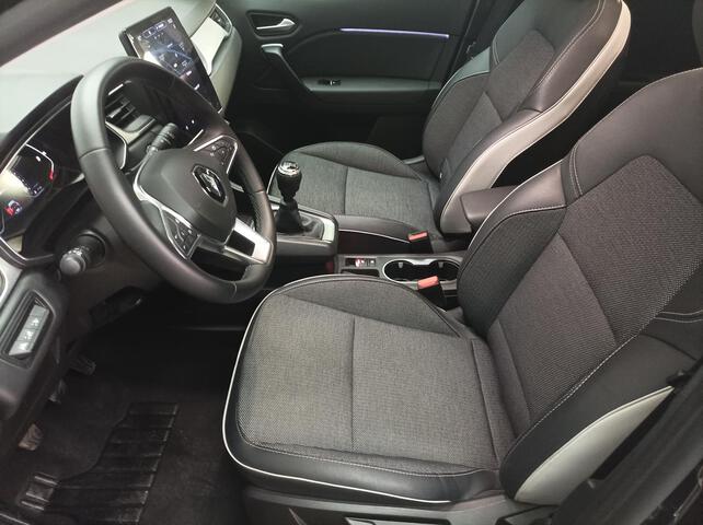 Inside Captur  NEGRO