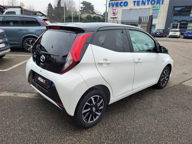 TOYOTA Aygo II 2018 5p 00189207_VO38023507