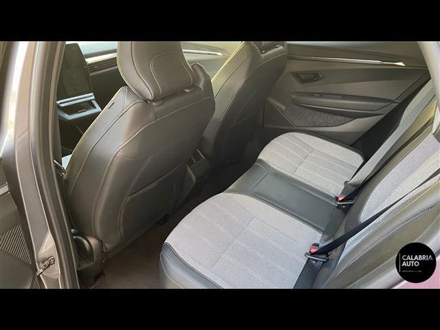 RENAULT Megane E Tech 00006560_VO38033579
